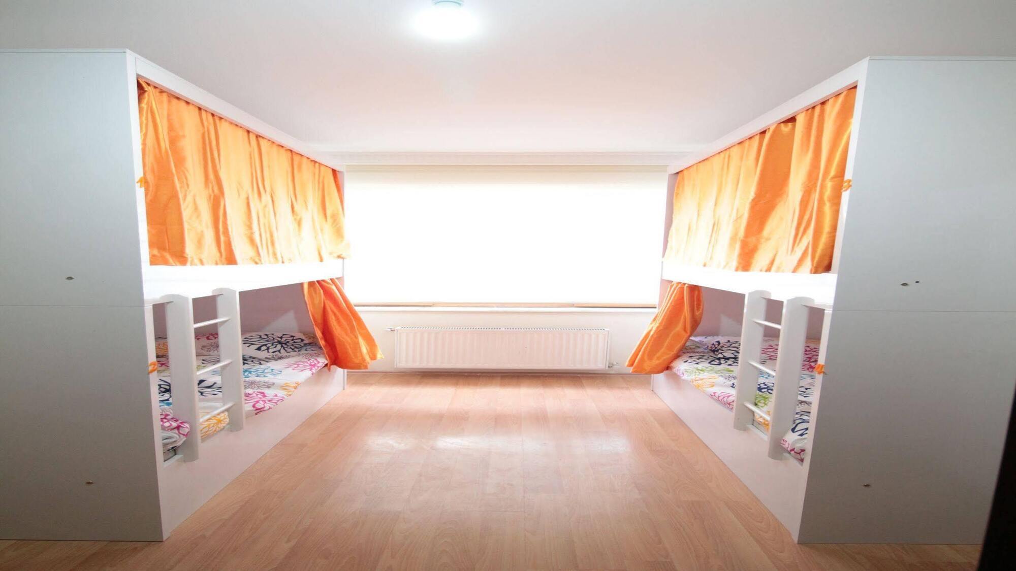 Deeps Hostel Eskişehir Extérieur photo