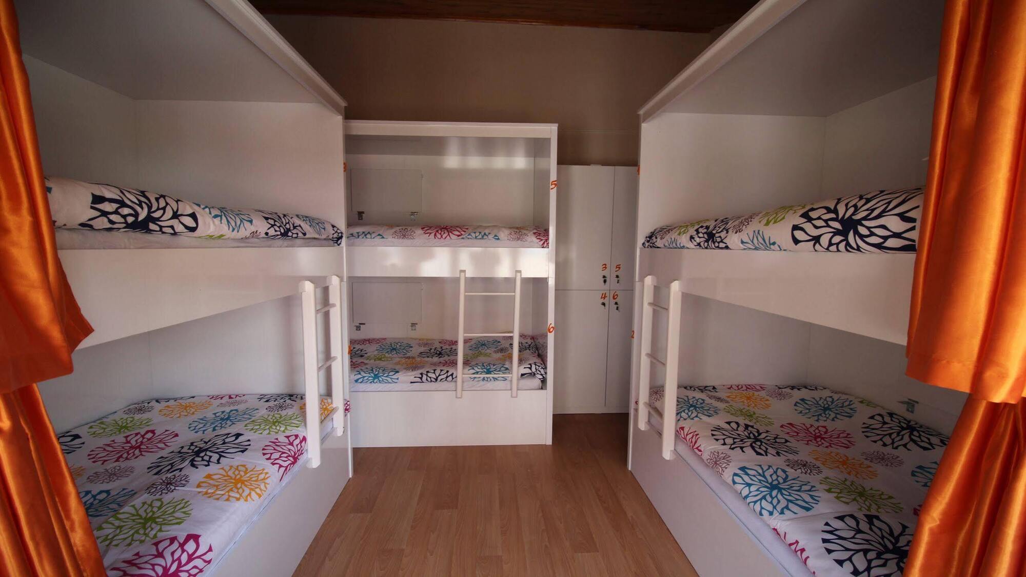 Deeps Hostel Eskişehir Extérieur photo